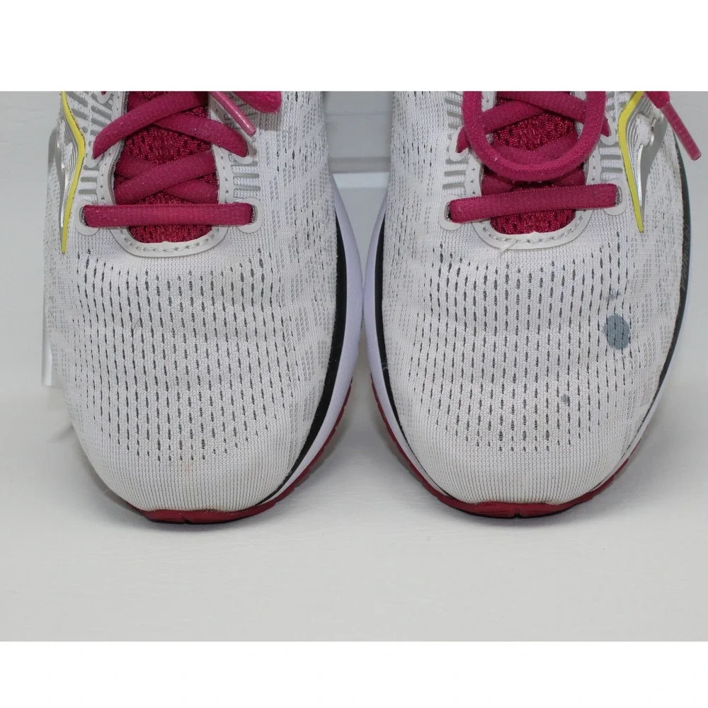Saucony Guide 14 Womens 9 Running Shoes White Silver Pink S10654-55 Stability